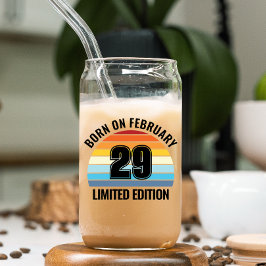 閏日誕生日2月29日うるう年ヴィンテージ日 ガラス缶