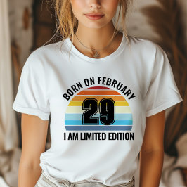 閏日2月29日ヴィンテージサンセット閏年誕生日 Tシャツ