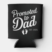 間もなくパパEst 2025におもしろい昇格してパパ 缶クーラー (正面)