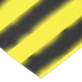 間抜けで黄色か黒い蜂そっくりのストライプなパターン テーブルクロス (アングル)