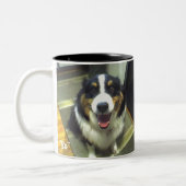 間抜けな"Bo"は襲います ツートーンマグカップ (左)