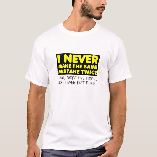 間違いだらけの面白いTシャツ Tシャツ (正面)