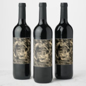 間違ったブラシストロークで汚れた曲がった正方形 ワインラベル (ボトル)