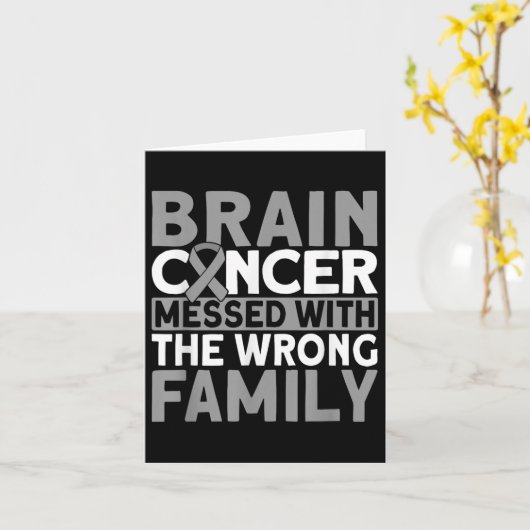 間違った家族の脳がんに頭がめちゃくちゃになった カード (黄色い花)