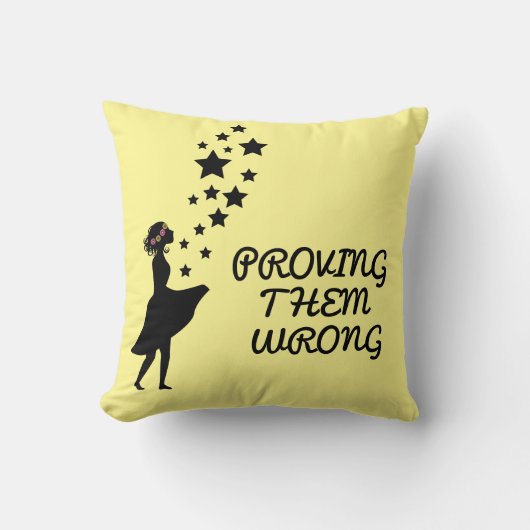 間違って証明する クッション (正面)