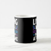 関節リウマチの生きている一歩 コーヒーマグカップ (中央)