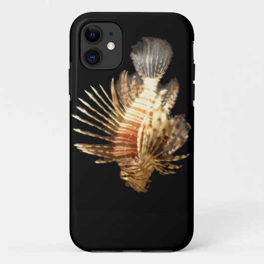 闇の背景に立ち向かうライオンフィッシュ Case-Mate iPhoneケース (裏面)