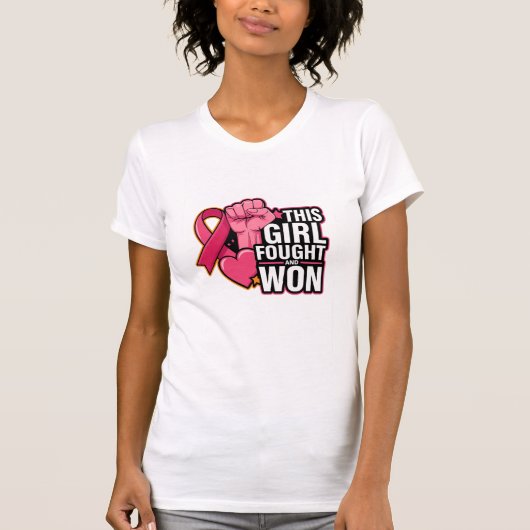 闘い抜き勝利した彼女 Tシャツ (正面)