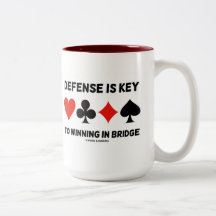 防御はブリッジで勝利する鍵（カードスーツ）