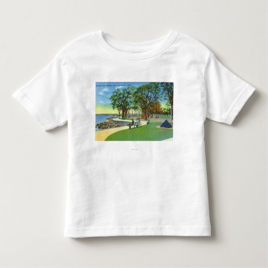 防波堤の歩行の海浜公園の眺め トドラーTシャツ (正面)