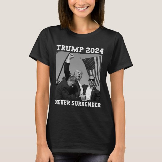 降伏トランプ2024シャツア救メリカ・トランプ Tシャツ (正面)