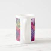 限定版の磁器のコップ、芸術家の金の小川 ボーンチャイナマグカップ (裏面)