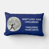 限界に挑戦するやる気を起こさせる引用文 ランバークッション (正面)