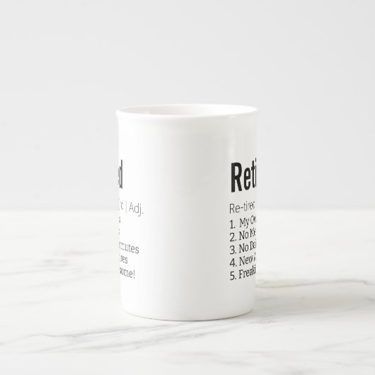 除おもしろい退職した外GAGの定義ギフト ボーンチャイナマグカップ (正面)