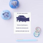 除雪トラックのフロントに除雪装置付きのトラック チラシ (シングル)