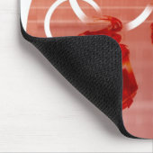 陰刻が付いている赤い目的 マウスパッド (コーナー)