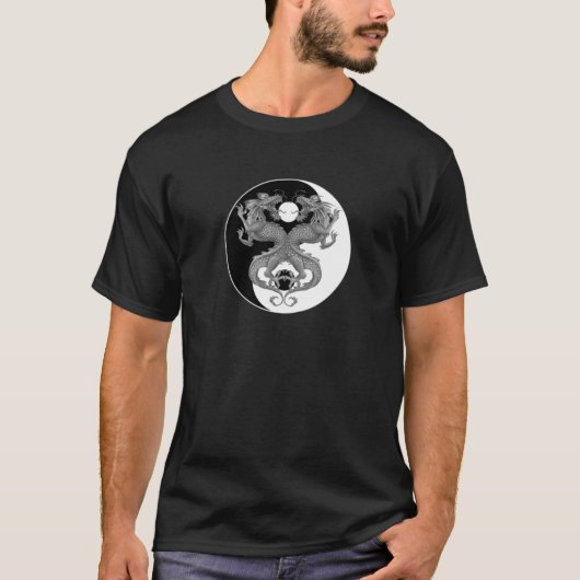 陰陽のドラゴン Tシャツ (正面)