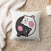 陰陽マークの黒白の寝猫 クッション (ブランケット)