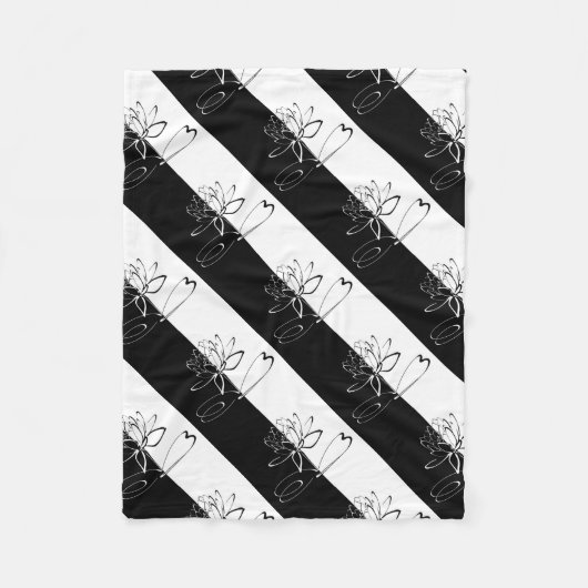陰陽白黒ロータスブロッサム フリースブランケット (正面)