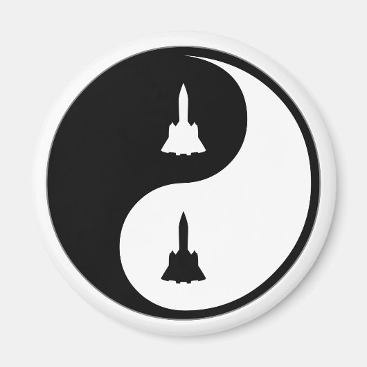 陰陽航空宇宙エンジニアリング マグネット (正面)