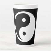 陰陽記号 – 無地の tattooデザイン2 カフェラテマグ (正面)
