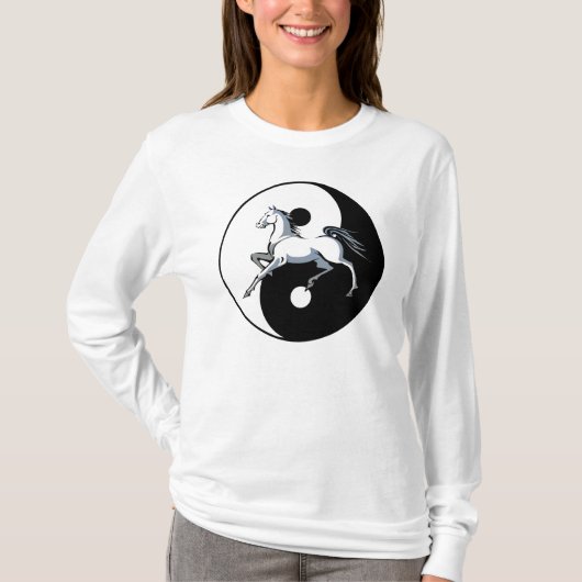 陰陽馬のTシャツ Tシャツ (正面)