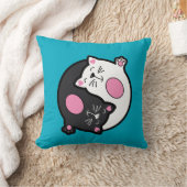 陰陽黒白の眠り猫 クッション (ブランケット)