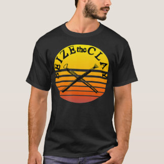 陶器おもしろいのプンは粘土のレトロの太陽をつかむ Tシャツ
