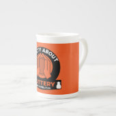 陶磁器製造業者 ボーンチャイナマグカップ (正面右)