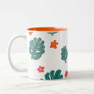 陸と海: doodle模様の花と植物 ツートーンマグカップ
