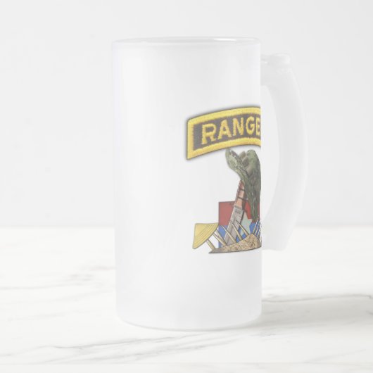 陸軍の空挺レンジャーズ退役軍人ベトナム南戦争 フロストグラスビールジョッキ (正面右)