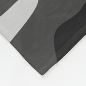 陸軍の黒と灰色の迷彩、グラフィックデザイン019。 フリースブランケット (角)