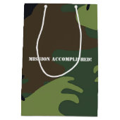 陸軍をテーマにしたバースデーパーティーのゲスト ミディアムペーパーバッグ (裏面)