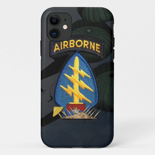 陸軍特殊部隊 グリーンベレー NAM Case-Mate iPhoneケース (裏面)