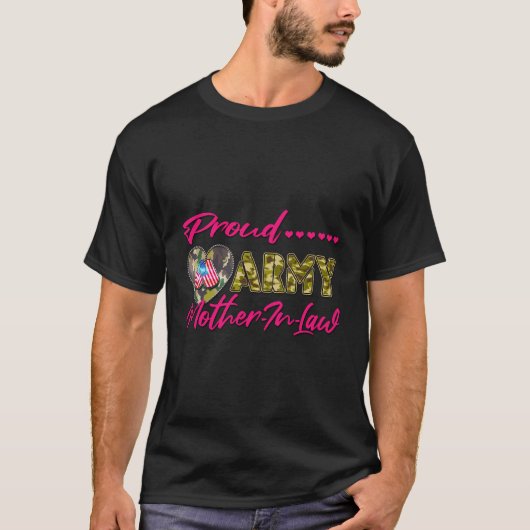 陸軍誇りを持った義母迷彩柄米国国旗の犬タグミル Tシャツ (正面)