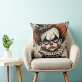 険しい笑顔 – 憂鬱な仮装 クッション (椅子)