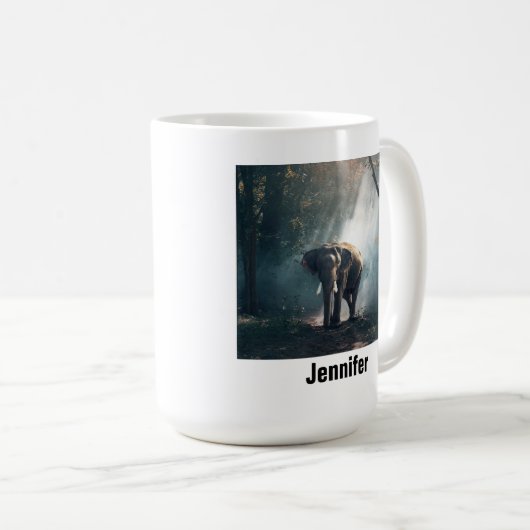 陽に照らされた森の中のアジアゾウ コーヒーマグカップ (正面右)