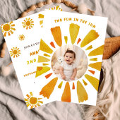 陽光に恵まれた2歳の誕生日、太陽の下での楽しい思い出 招待状