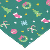 陽気で陽気なクリスマスパターン ショートテーブルランナー (コーナー)