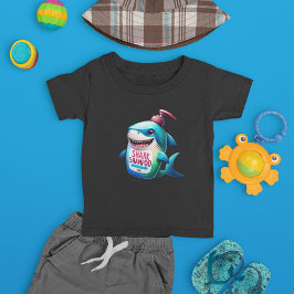 陽気なシャークシャンプー トドラーTシャツ
