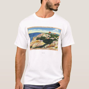 陽気なヘッド崖および救命の場所の眺め Tシャツ