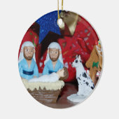 陽気な出生: 愛は神聖な家族を作ります セラミックオーナメント (左)
