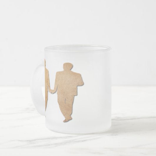 陽気な結婚式のヴィンテージの紙の新郎の曇らされたガラスのマグ フロストグラスマグカップ (正面左)