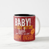 陽気な雪だるまマグカップ – 冬の暖かさを広げる ツートーンマグカップ (正面右)