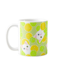 、陽気明るい、甘美なレモネードの子猫猫かわいい!