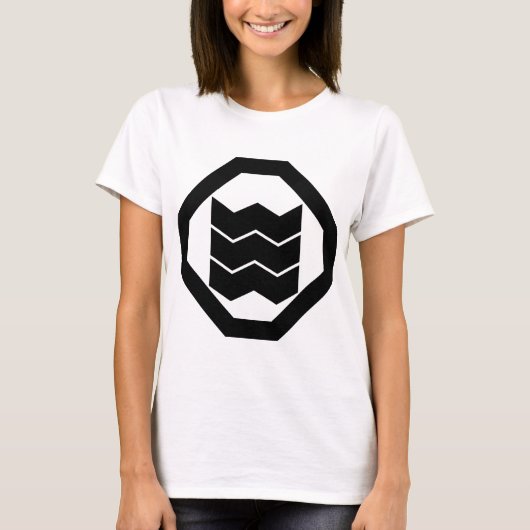 隅切り角に縮み三 Tシャツ (正面)