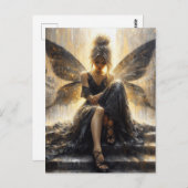 階段に座って黒いドレスを着た妖精 ポストカード (正面/裏面)