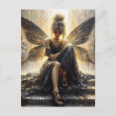 階段に座って黒いドレスを着た妖精 ポストカード (正面)