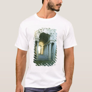 階段の眺めのインテリア Tシャツ