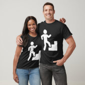 階段登りトリビュートワークアウト Tシャツ (ユニセックス)